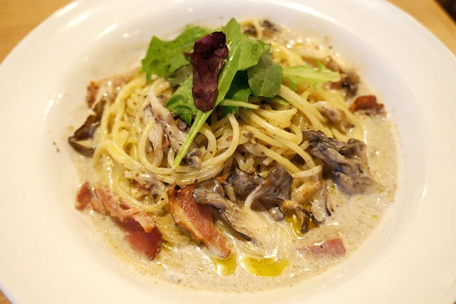 【秋のきのこスパゲティ】大好きなパスタチェーン「ポポラマーマ」の限定メニューで秋の味覚を満喫:パリッコ『今週のハマりめし』第259回